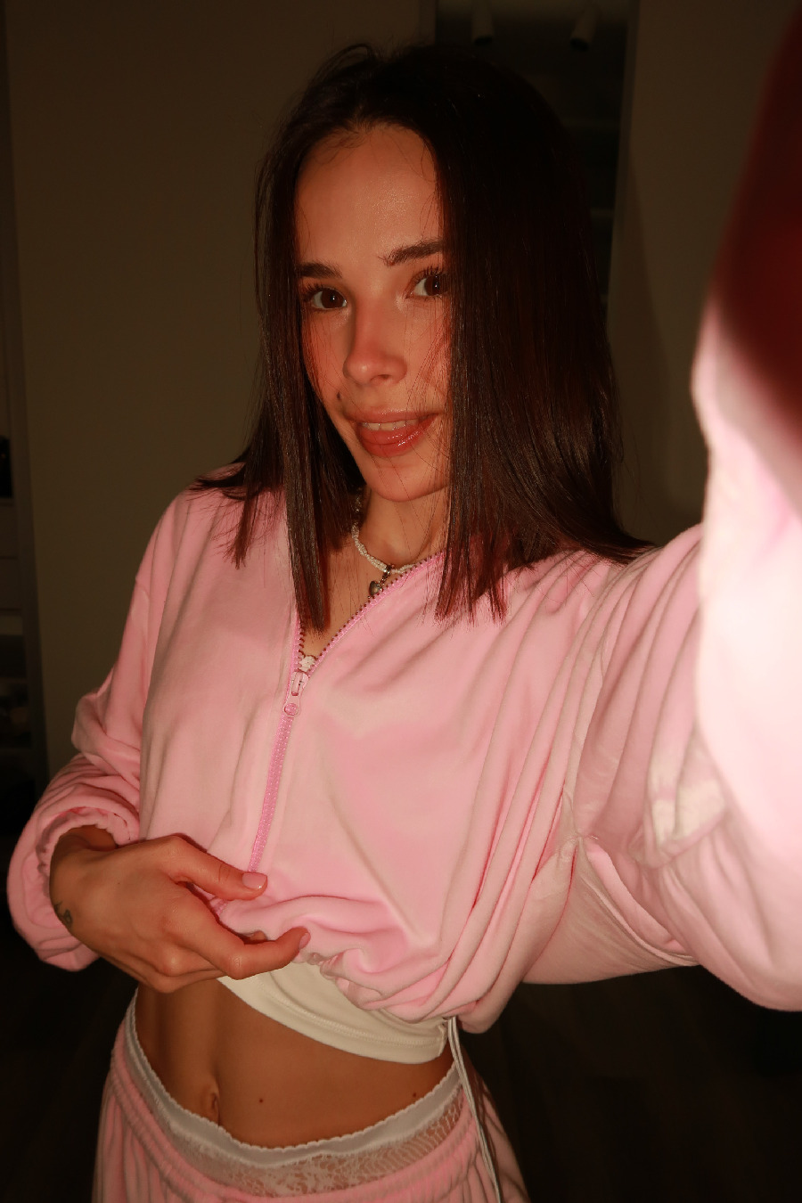 Tina brings the glow — live moments in San Diego